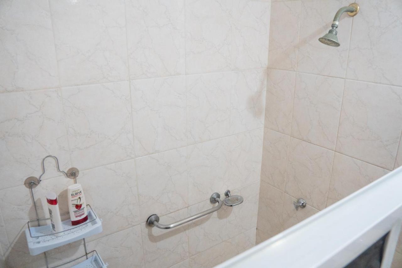 Amplo Apartamento - 3 Quartos - 1 Min Da Praia Appartement